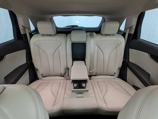 Used 2019 Lincoln Nautilus Select AWD/4WD image 21