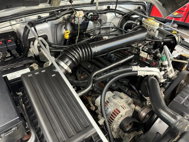 Used 2005 Jeep Wrangler Unlimited image 31