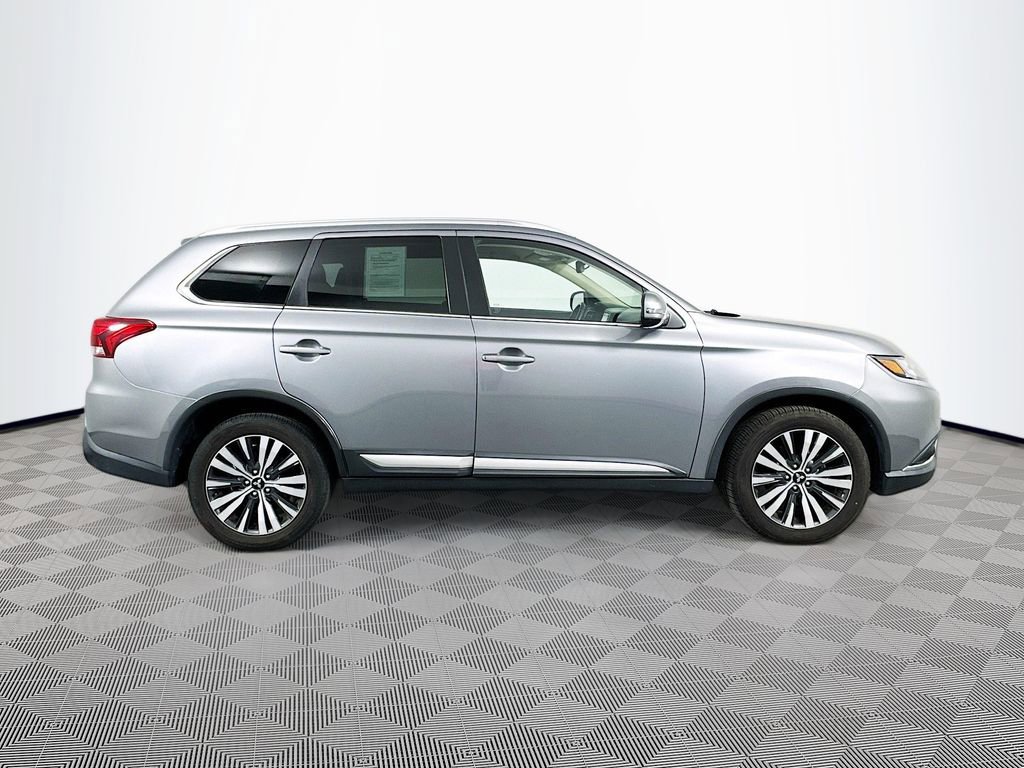 Used 2020 Mitsubishi Outlander SEL image 4
