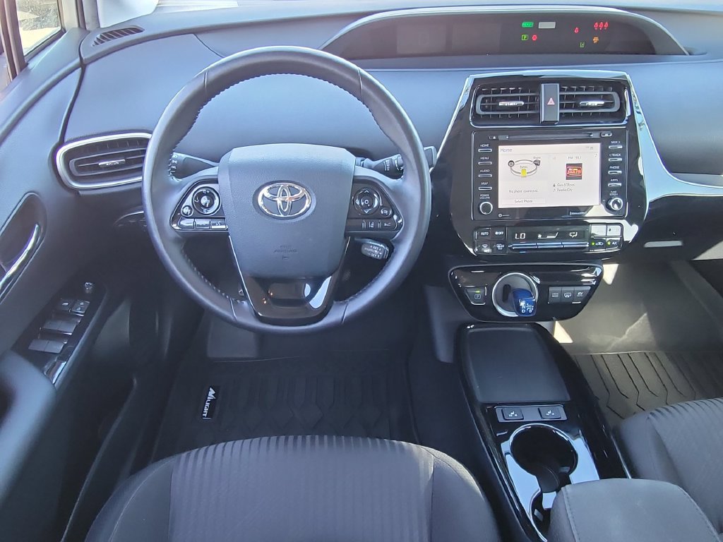 Used 2021 Toyota Prius Prime LE w/ Carpet Mat Package (TMS) FWD image 11