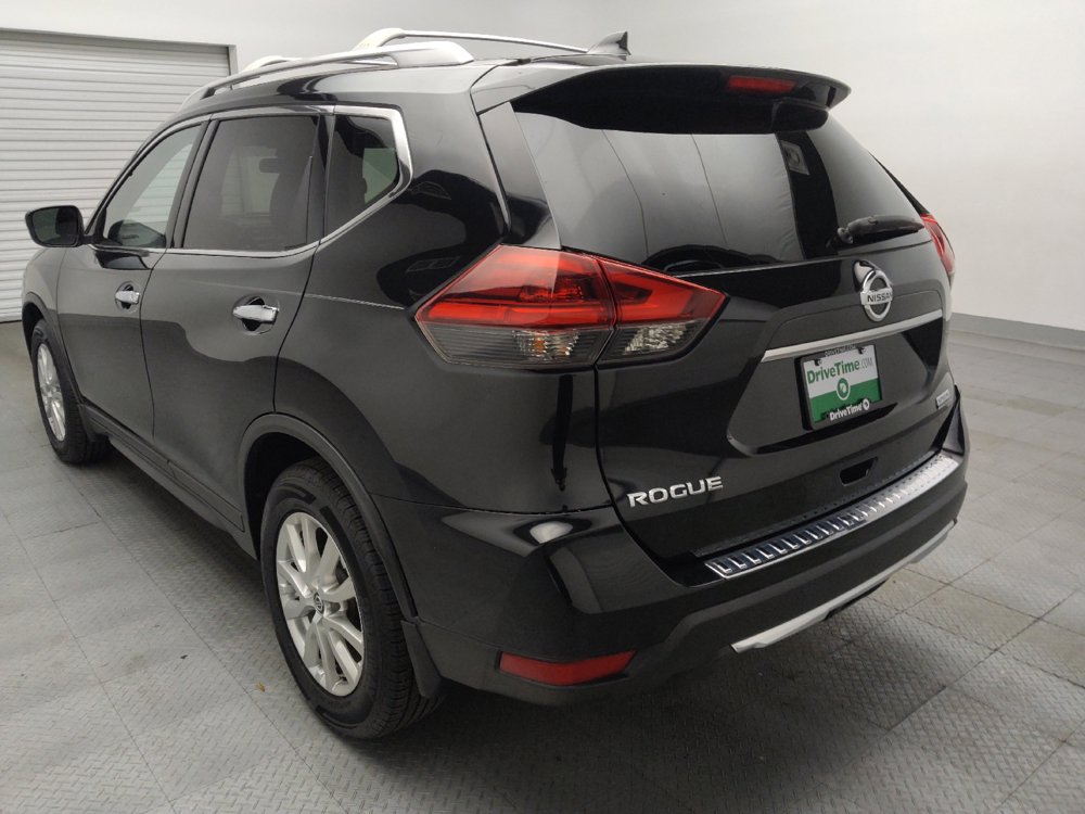 Used 2019 Nissan Rogue S w/ Special Edition Package FWD image 5