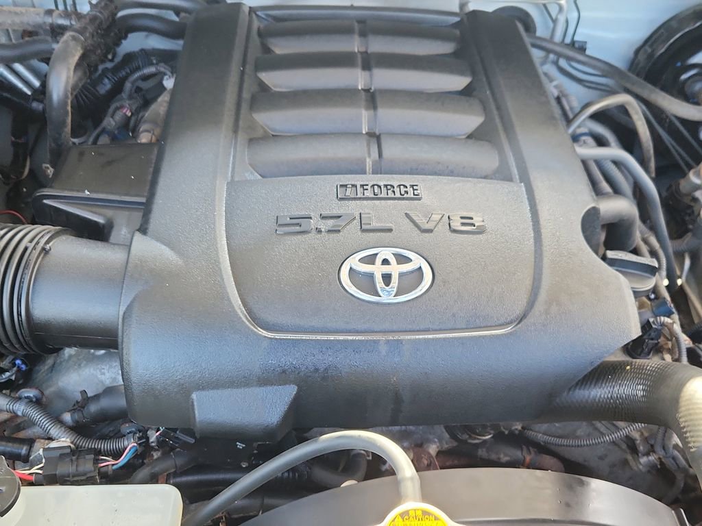 Used 2013 Toyota Sequoia Platinum AWD/4WD image 21