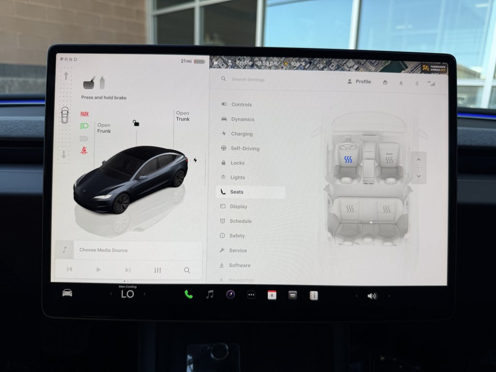 Used 2025 Tesla Model 3 Long Range RWD image 21