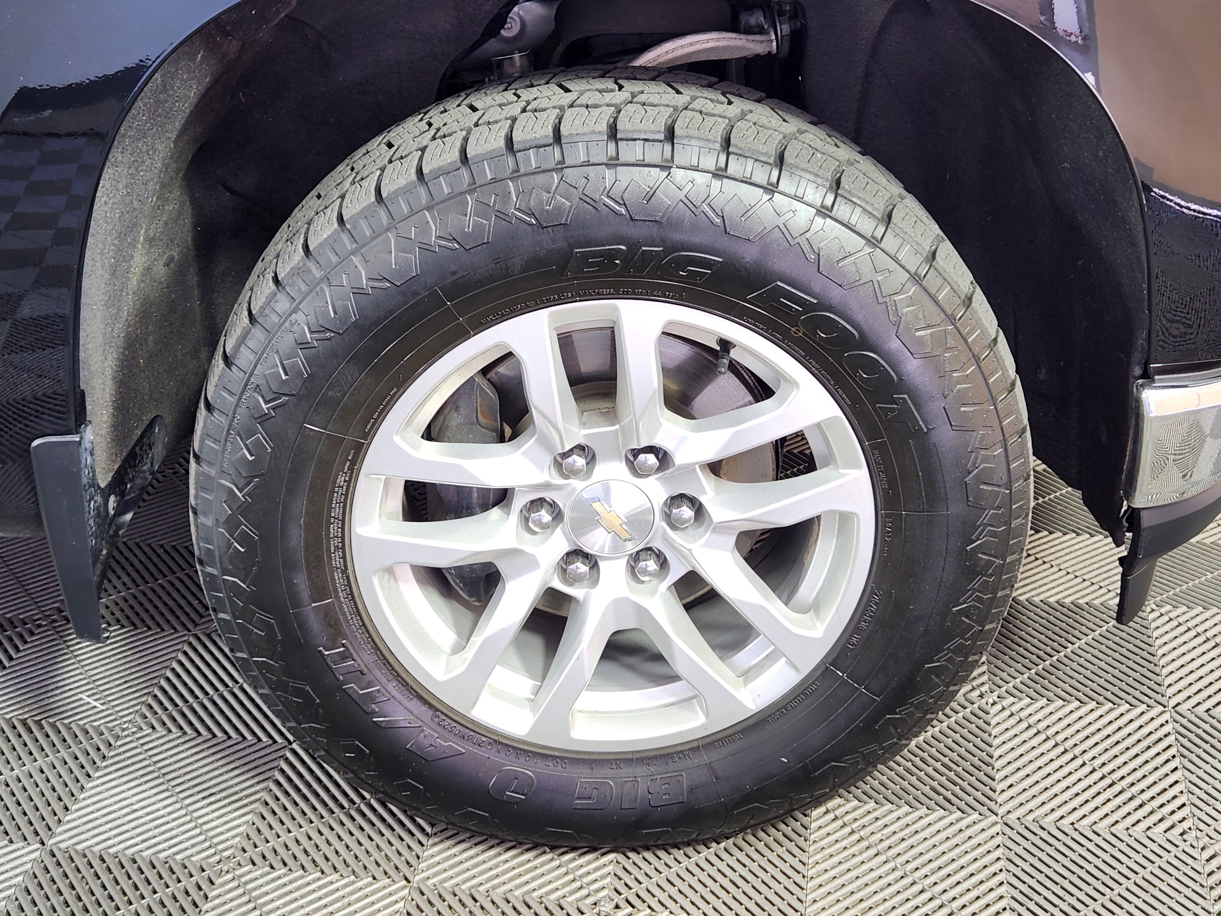 Used 2019 Chevrolet Silverado 1500 LT w/ All-Star Edition image 9