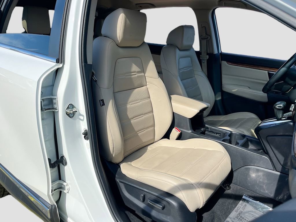 Used 2017 Honda CR-V Touring image 28