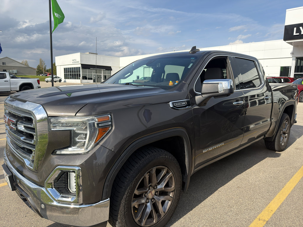 Used 2019 GMC Sierra 1500 SLT w/ SLT Premium Plus Package AWD/4WD image 2