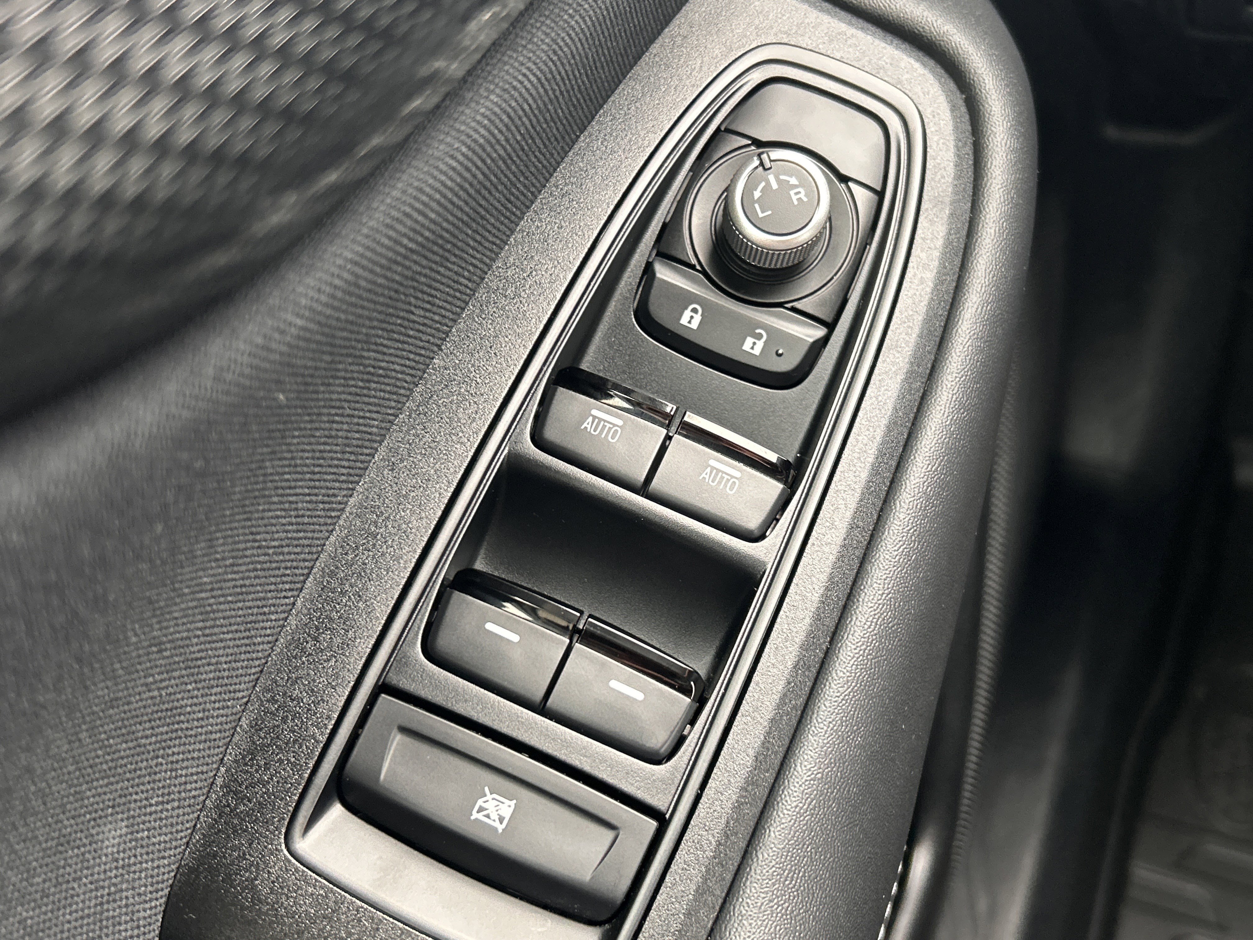 Certified 2025 Subaru Outback Premium image 20