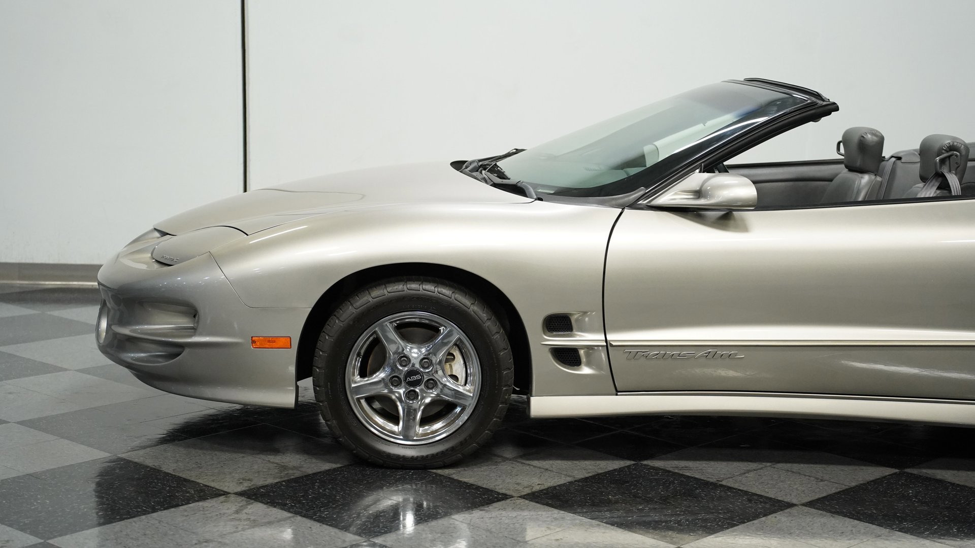 Used 1999 Pontiac Firebird Trans Am image 19