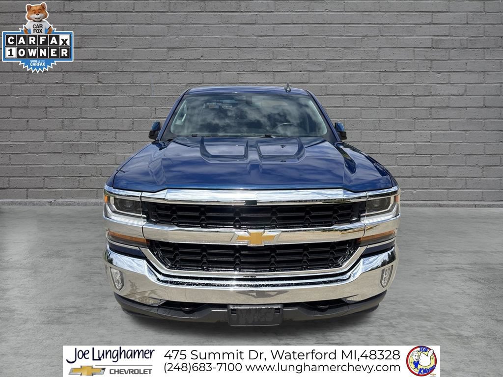 Used 2018 Chevrolet Silverado 1500 LT w/ All Star Edition AWD/4WD image 9