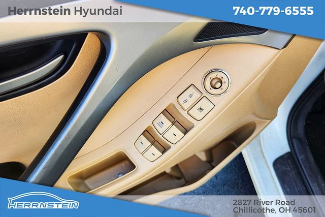 Used 2013 Hyundai Elantra GLS FWD image 9