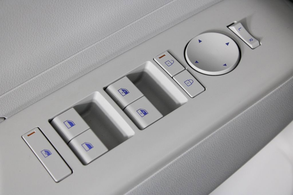 Certified 2026 Hyundai Kona SEL Sport image 22