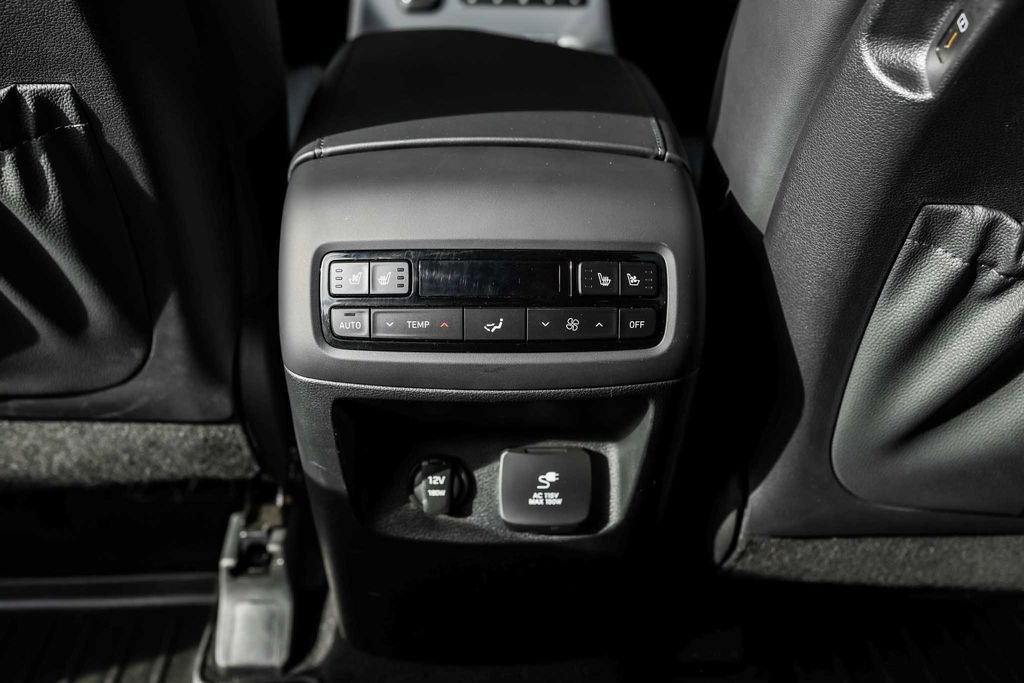 Used 2023 Hyundai Palisade Calligraphy image 22