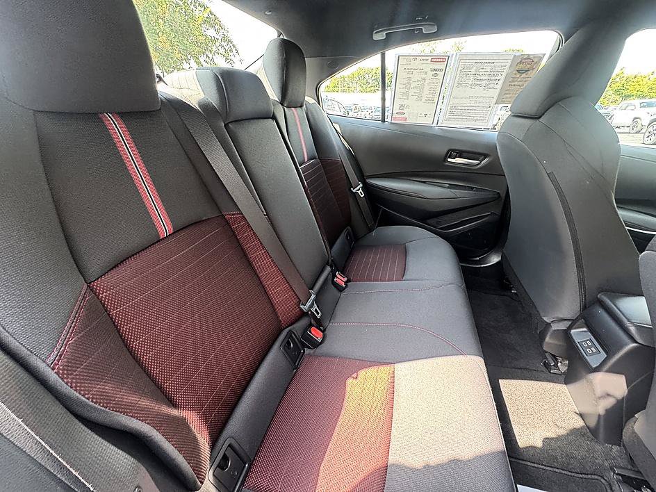 Certified 2025 Toyota Corolla SE FWD image 21