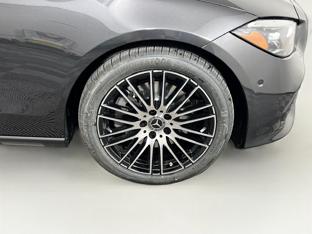 Used 2026 Mercedes-Benz C 300 4MATIC Sedan image 35