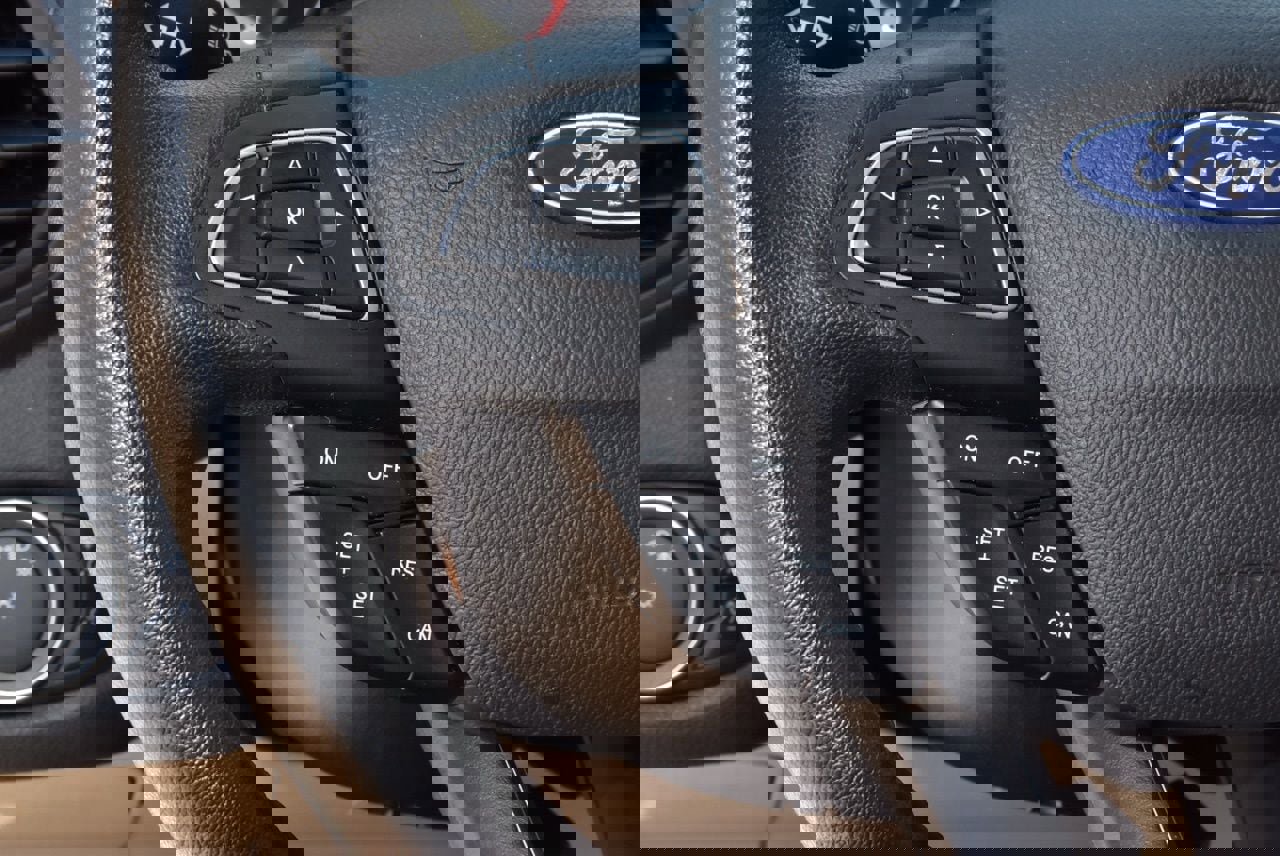 Used 2019 Ford Escape SEL image 23