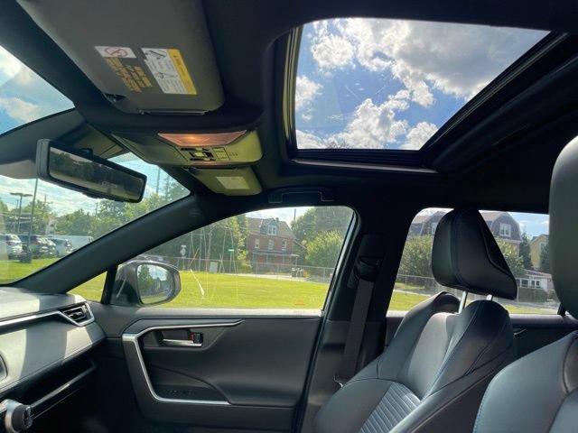 Used 2020 Toyota RAV4 XSE w/ All Weather Liner Package AWD/4WD image 12
