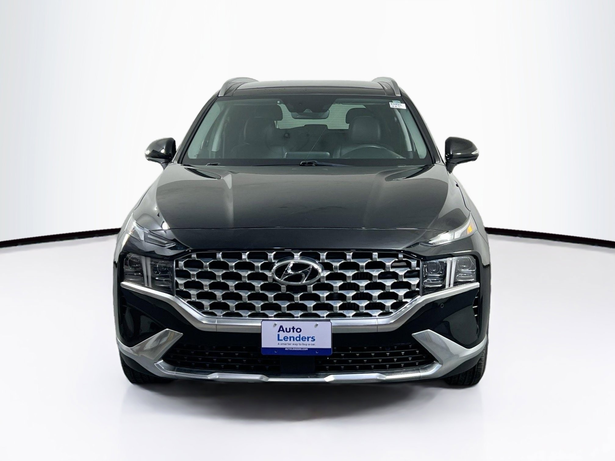 Used 2022 Hyundai Santa Fe Limited w/ Cargo Package image 2