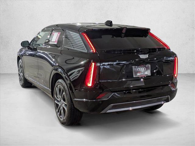 Used 2025 Cadillac Optiq Sport 1 image 8