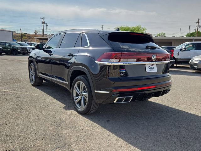Used 2024 Volkswagen Atlas Cross Sport SEL R-Line image 4