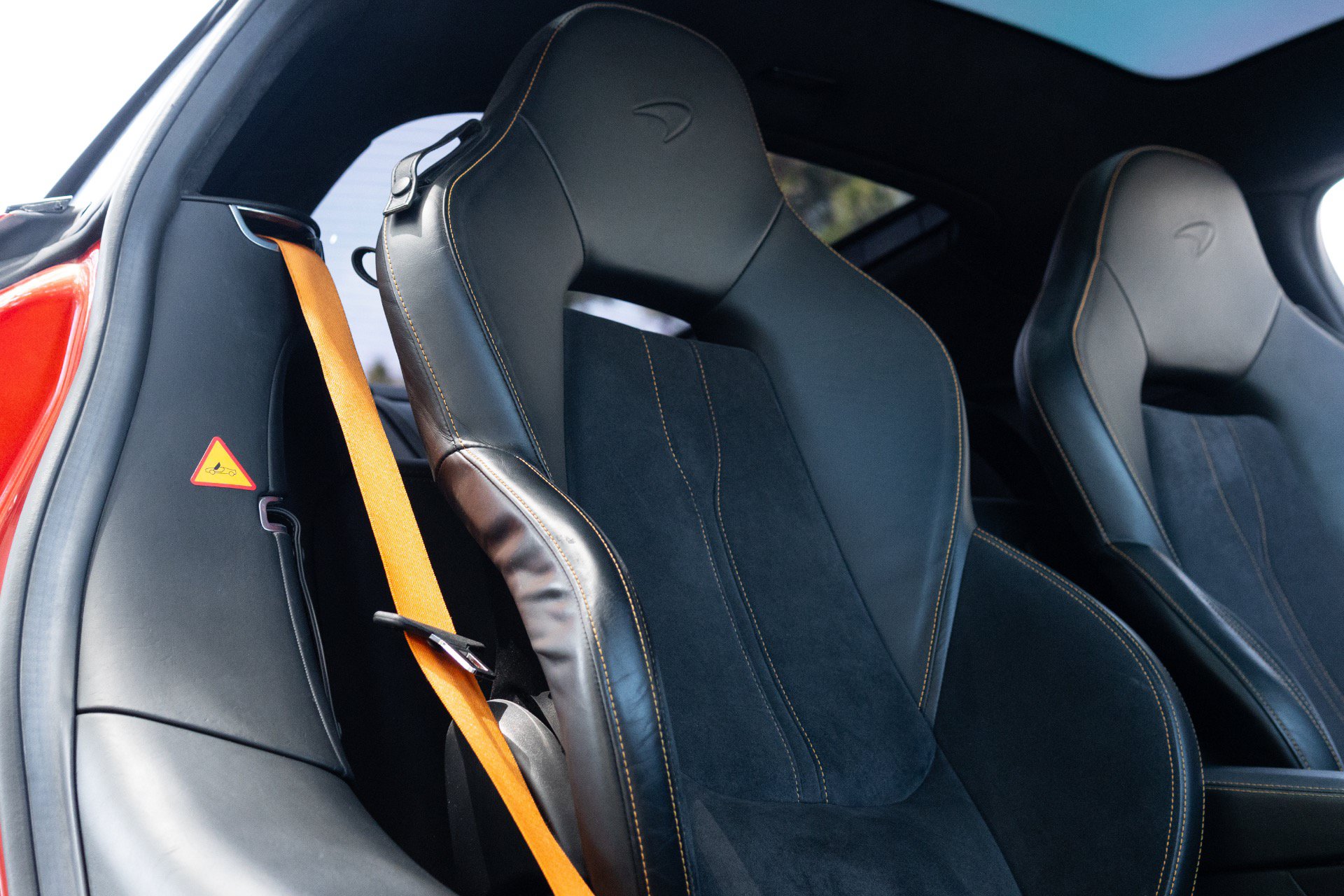 Used 2018 McLaren 570S RWD image 45