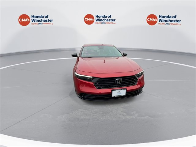 Certified 2025 Honda Accord SE image 3