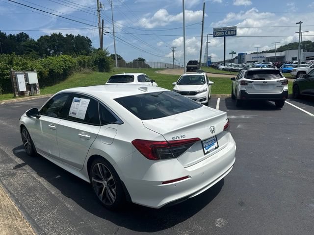 Used 2022 Honda Civic Touring image 7