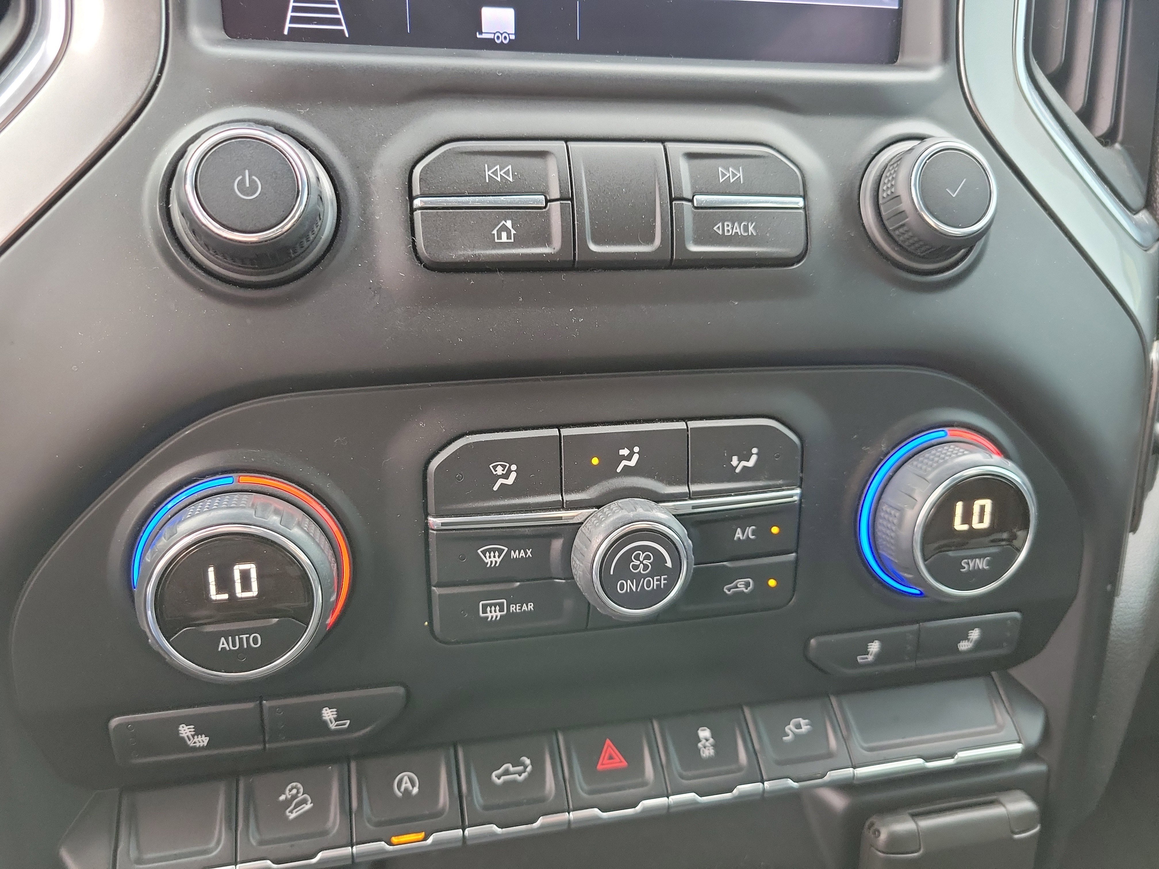 Used 2019 Chevrolet Silverado 1500 LT w/ All-Star Edition image 16