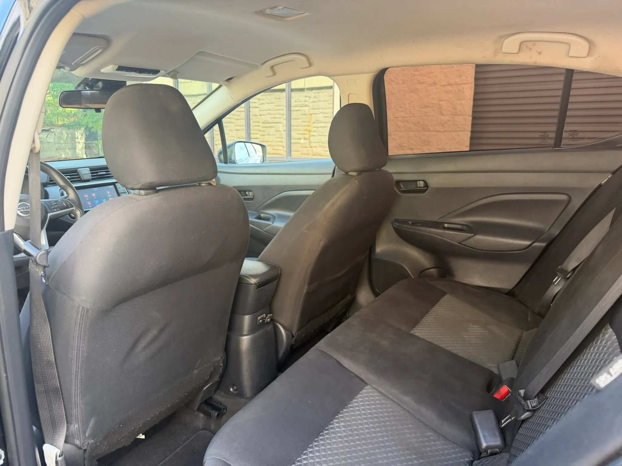 Used 2021 Nissan Versa S FWD image 31