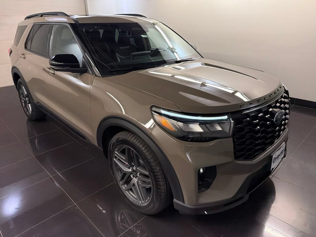 New 2026 Ford Explorer ST w/ Sun And Sound Package