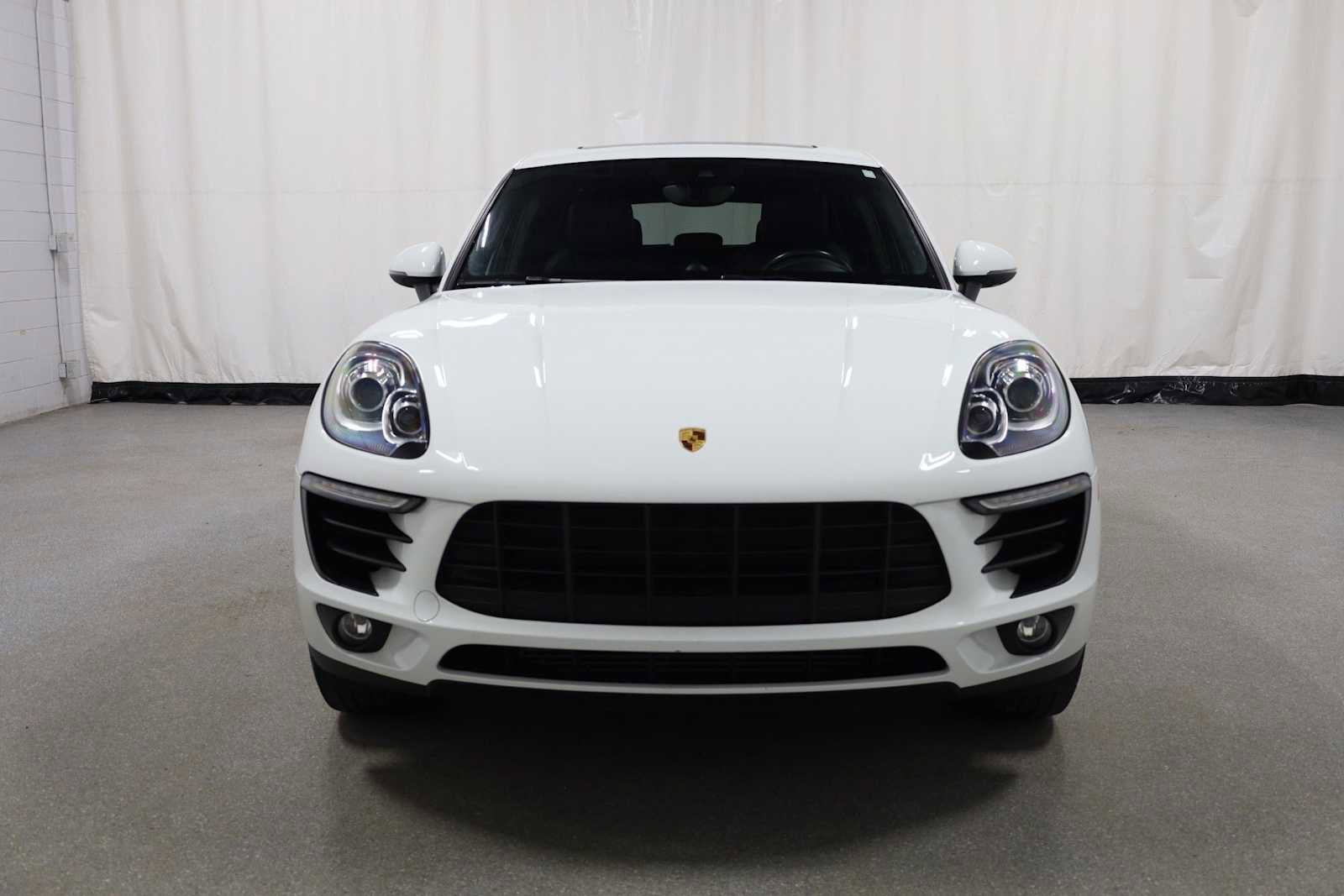 Used 2017 Porsche Macan image 14