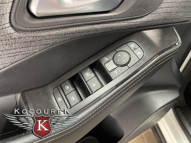 Used 2023 Nissan Rogue SV AWD/4WD image 19