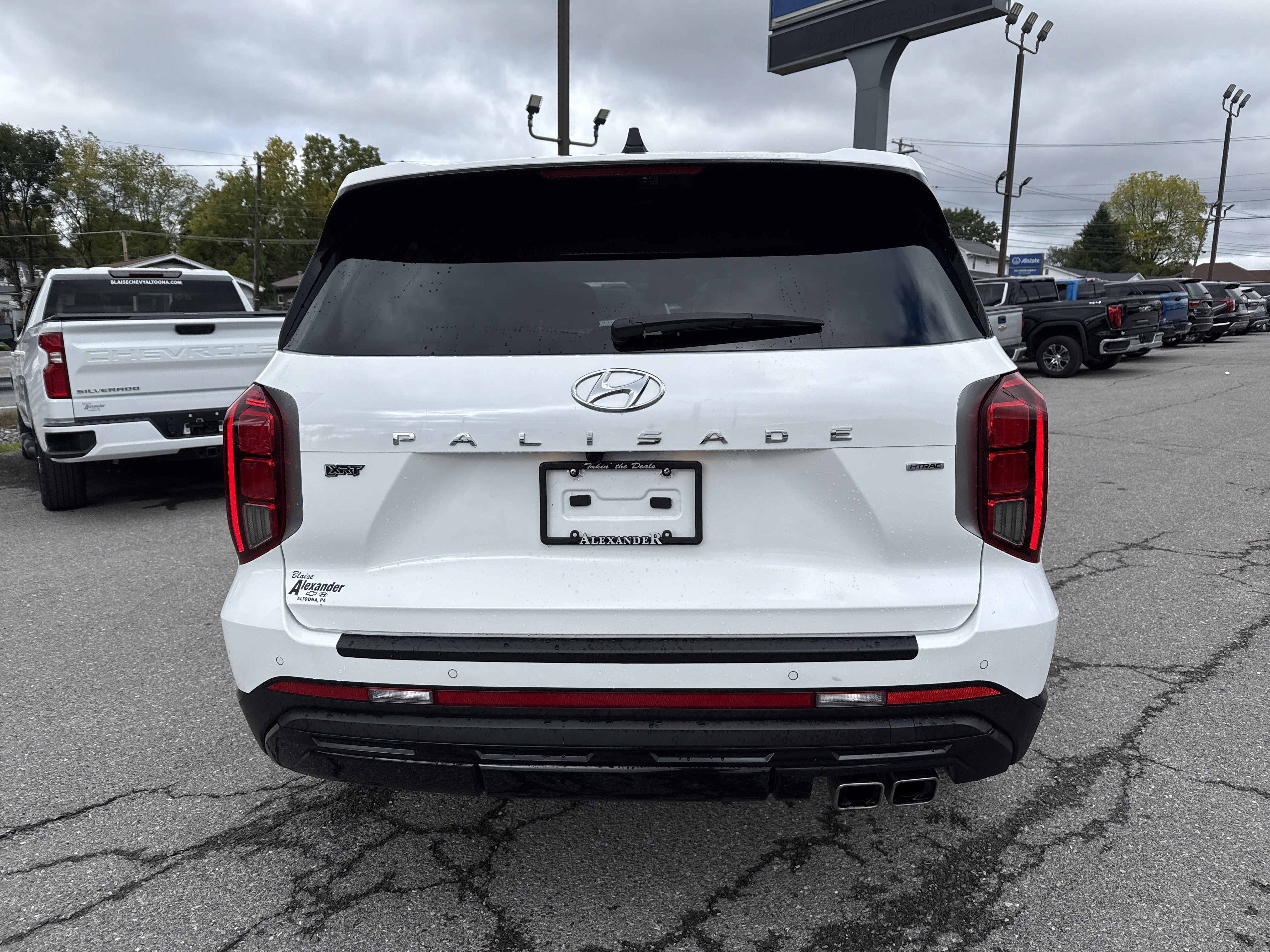 Used 2025 Hyundai Palisade XRT AWD/4WD image 4