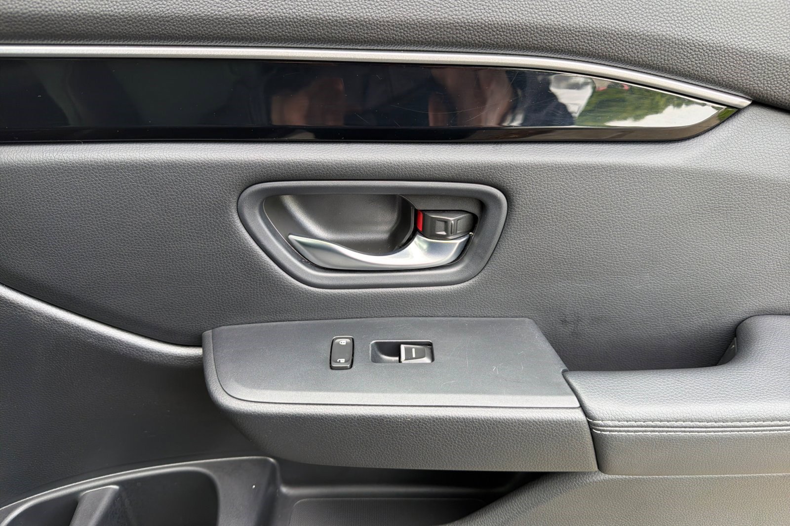 Used 2025 Honda Pilot Touring image 23