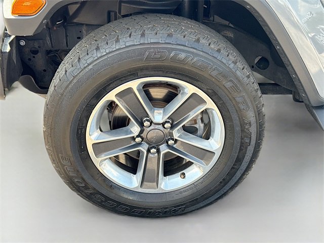 Used 2018 Jeep Wrangler Unlimited Sahara image 32