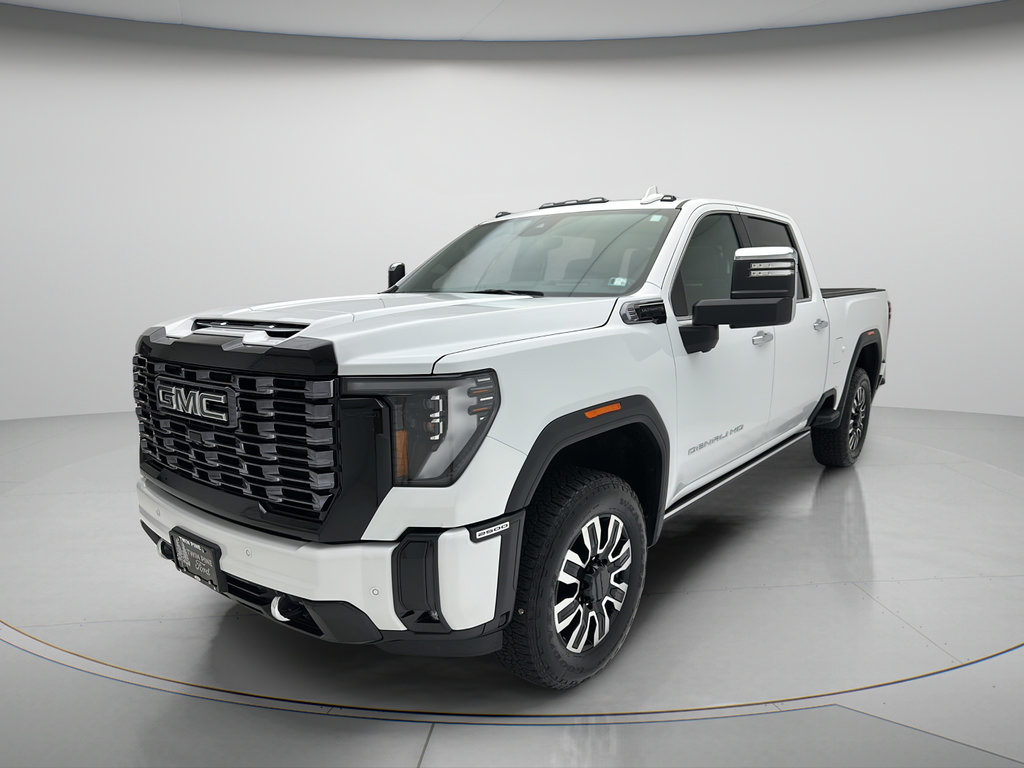 Used 2026 GMC Sierra 2500 Denali Ultimate AWD/4WD image 3