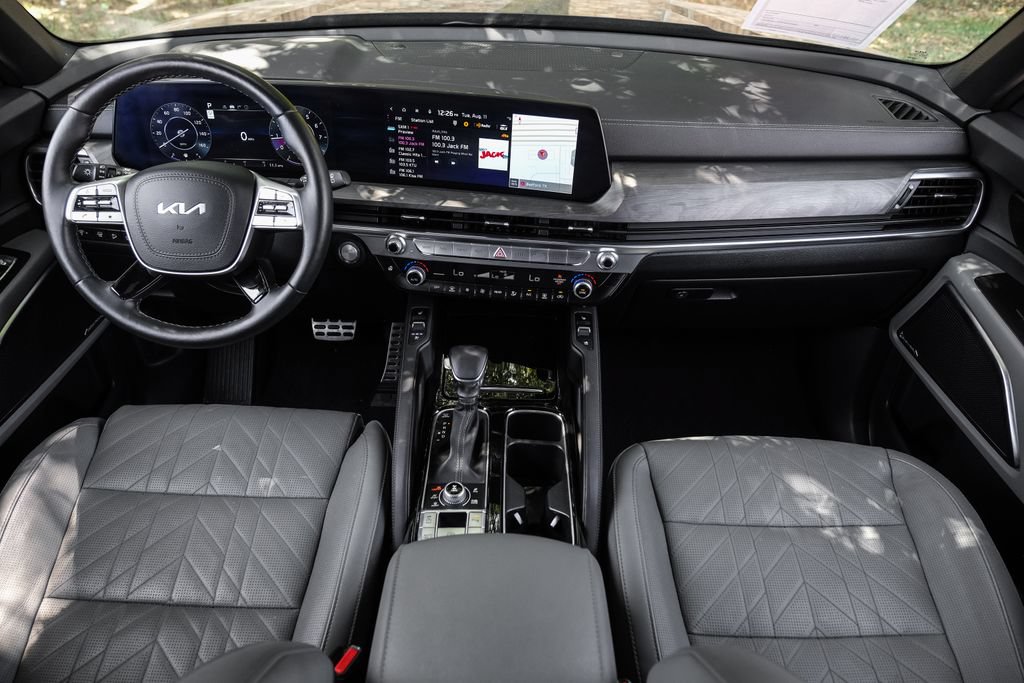 Used 2023 Kia Telluride SX X-Pro AWD/4WD image 5