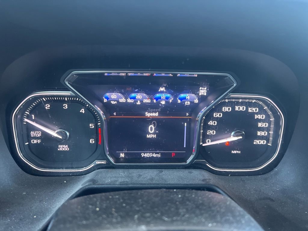 Used 2021 GMC Yukon SLT w/ SLT Luxury Package AWD/4WD image 15