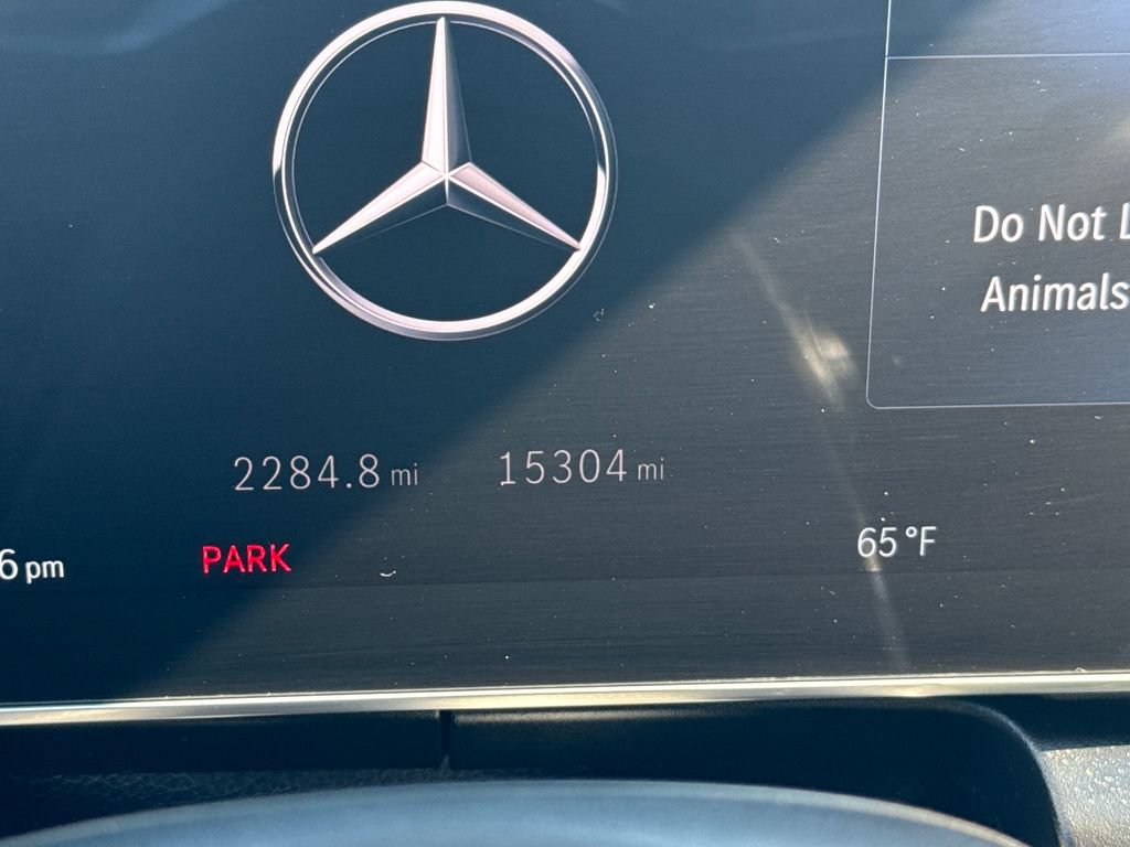 Used 2024 Mercedes-Benz GLC 300 4MATIC image 19