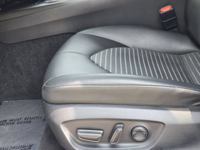 Used 2023 Toyota Camry SE FWD image 22