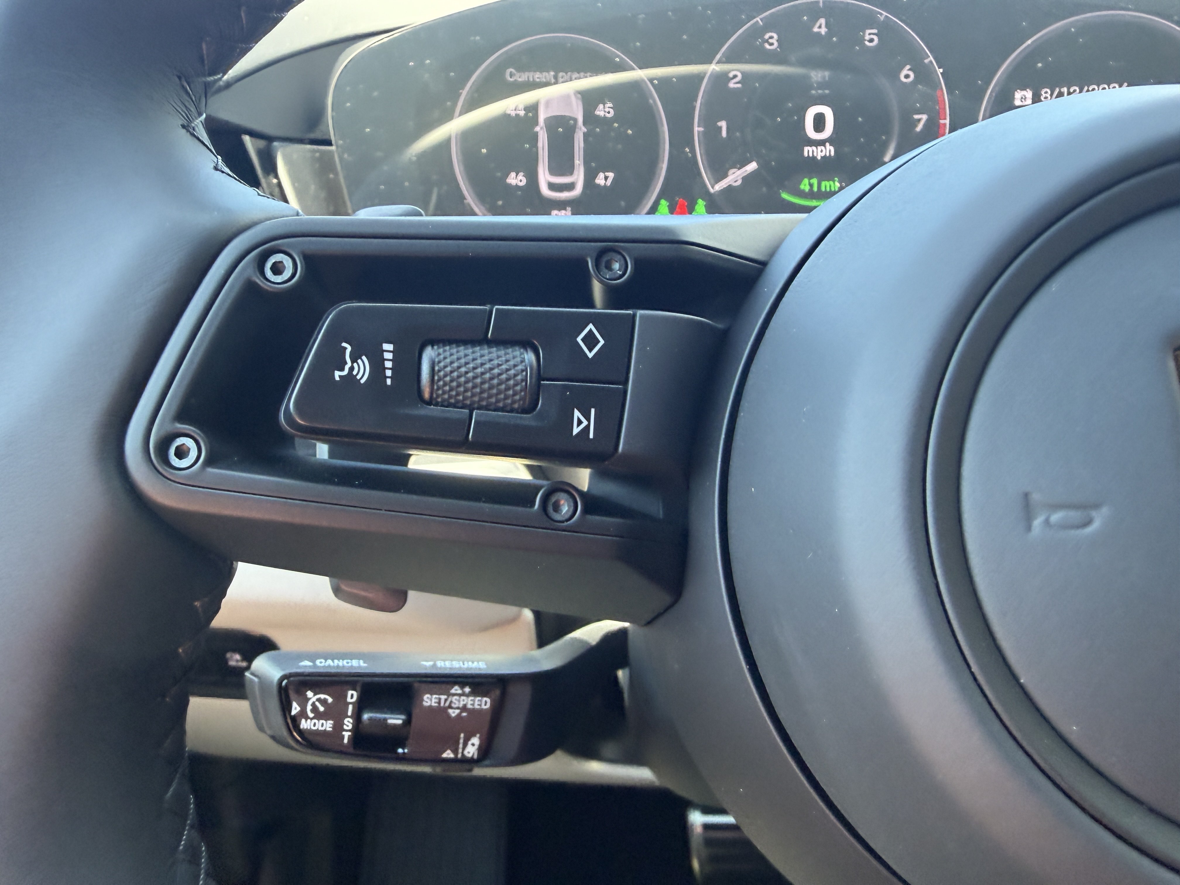 New 2026 Porsche Cayenne S AWD/4WD image 32
