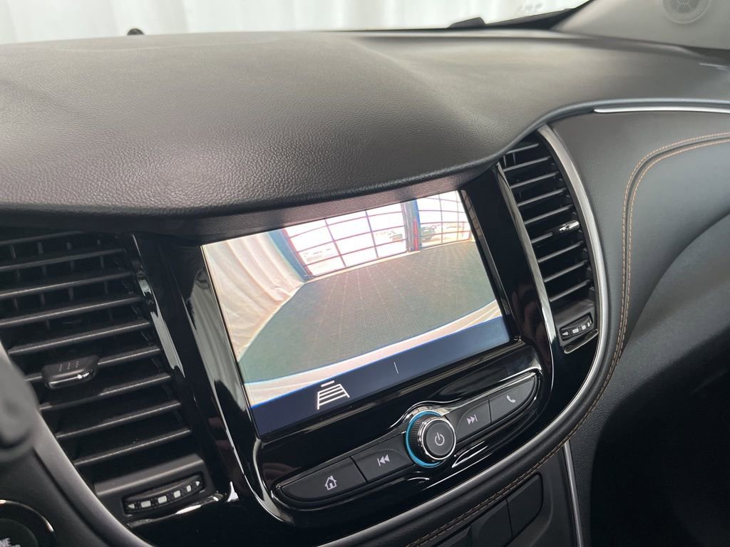 Used 2022 Chevrolet Trax LT w/ Driver Confidence Package image 12