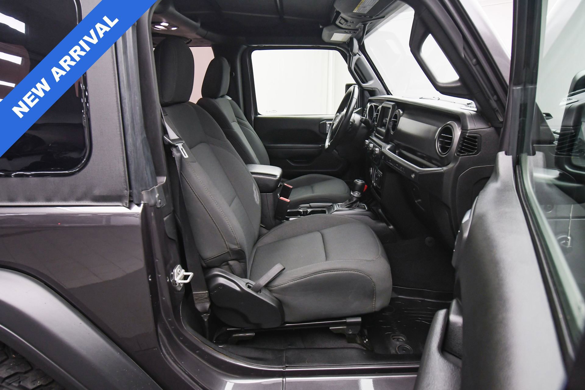 Used 2022 Jeep Wrangler Willys image 43