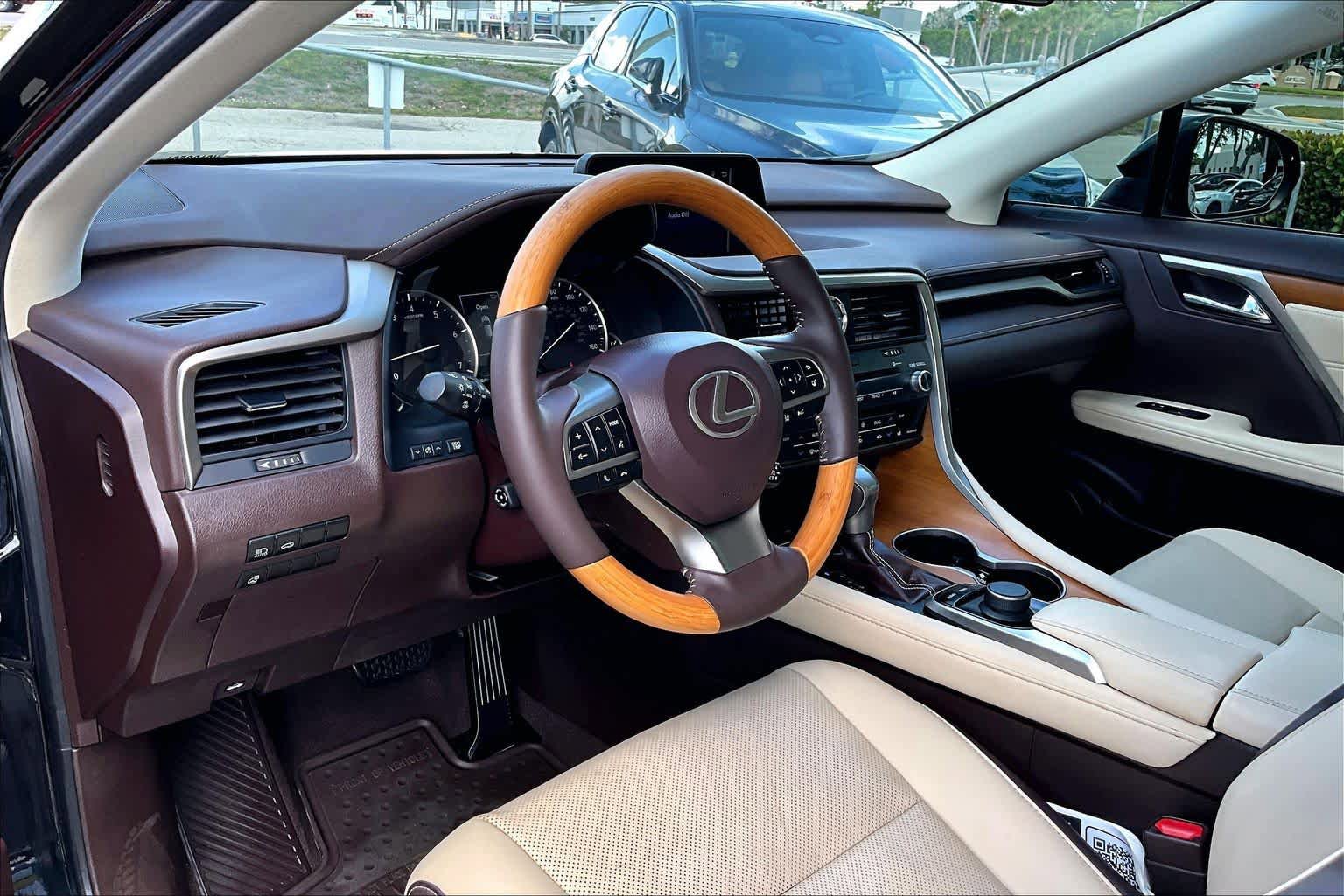 Used 2019 Lexus RX 350 AWD w/ Premium Package image 18