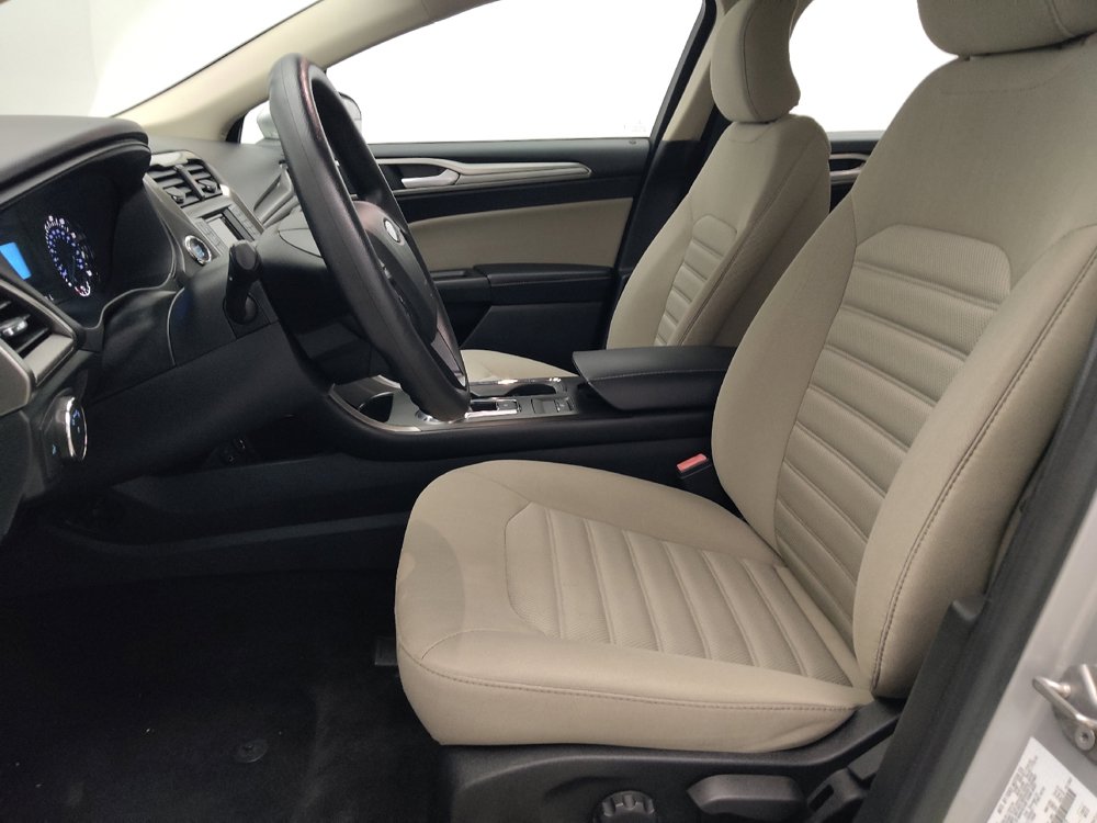 Used 2018 Ford Fusion S FWD image 17