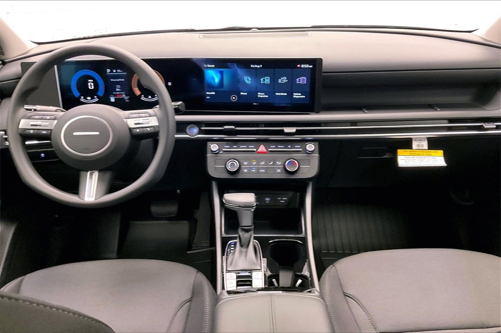 New 2025 Hyundai Tucson SE image 5