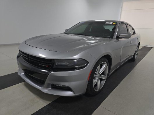 Used 2017 Dodge Charger R/T video 2