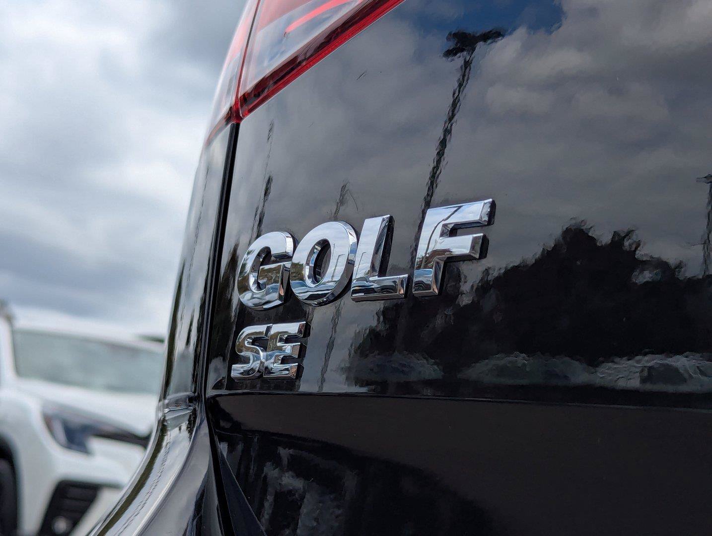 Used 2016 Volkswagen Golf SE w/ Lighting Package FWD image 31