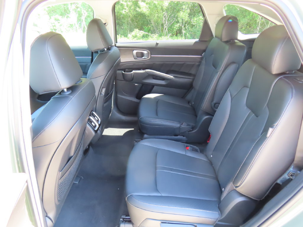 New 2026 Kia Sorento SX AWD/4WD image 25