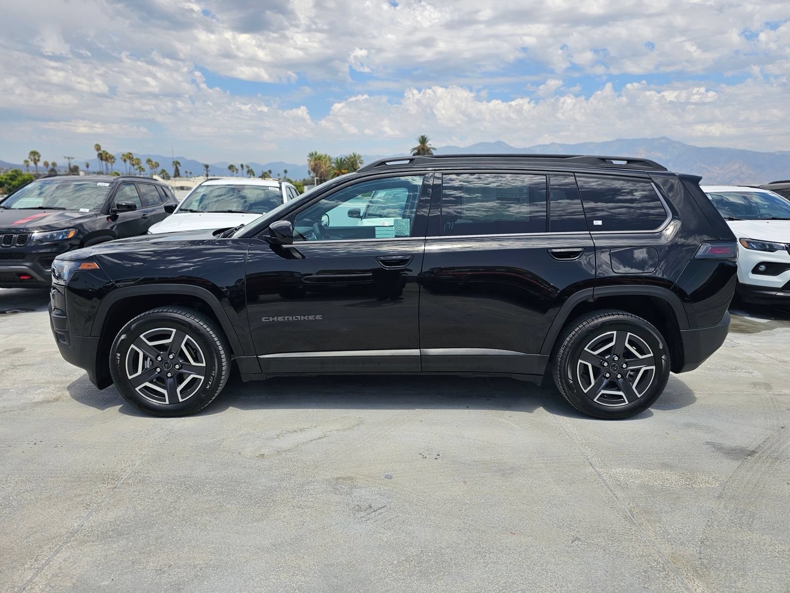 New 2026 Jeep Cherokee Laredo AWD/4WD image 4