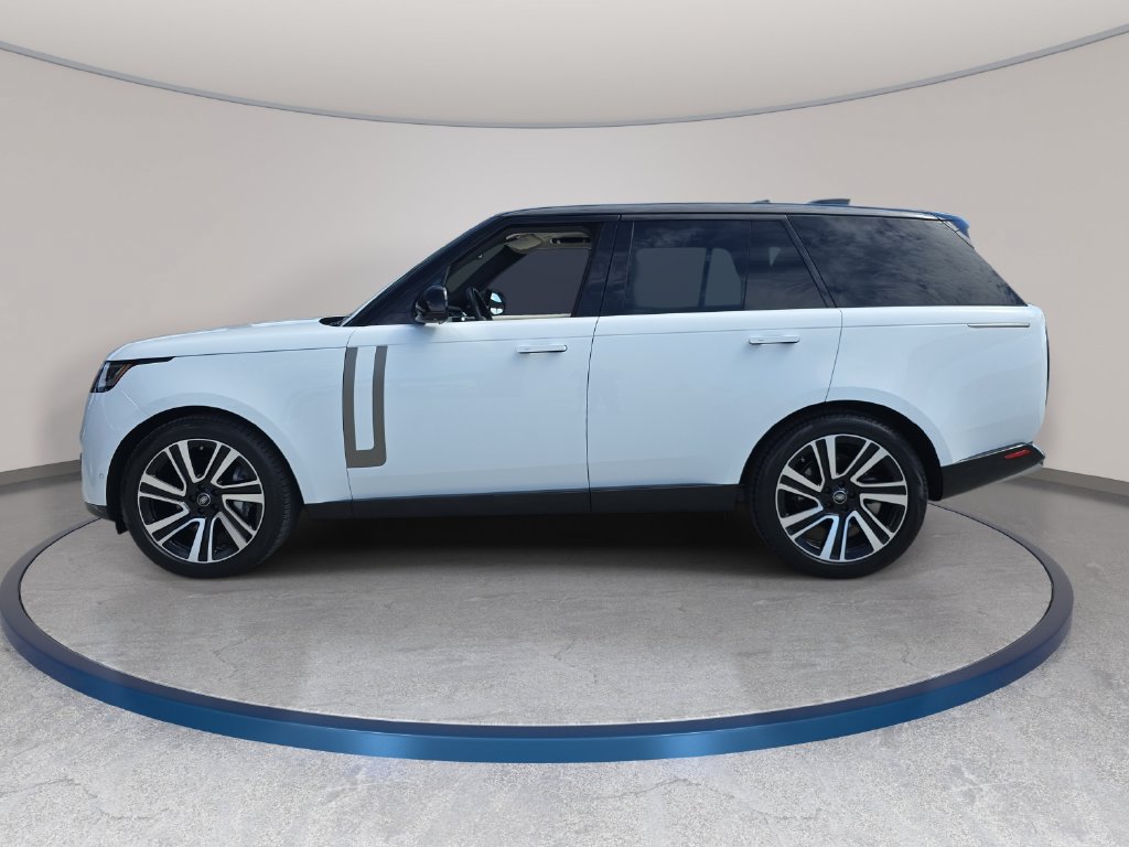 Certified 2025 Land Rover Range Rover SE AWD/4WD image 8